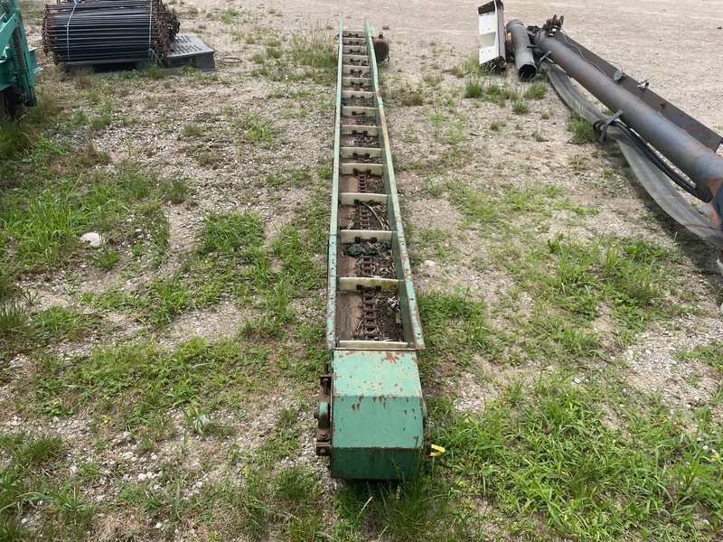 Augers/Conveyers  Paddle Conveyer - Electric Drive - 9" x 17' Photo